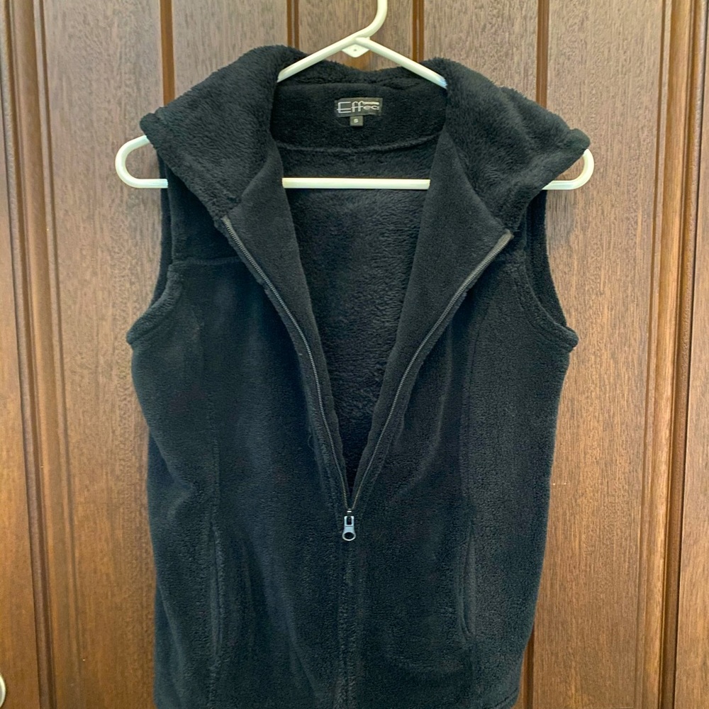 Black fluffy warm zippered vest